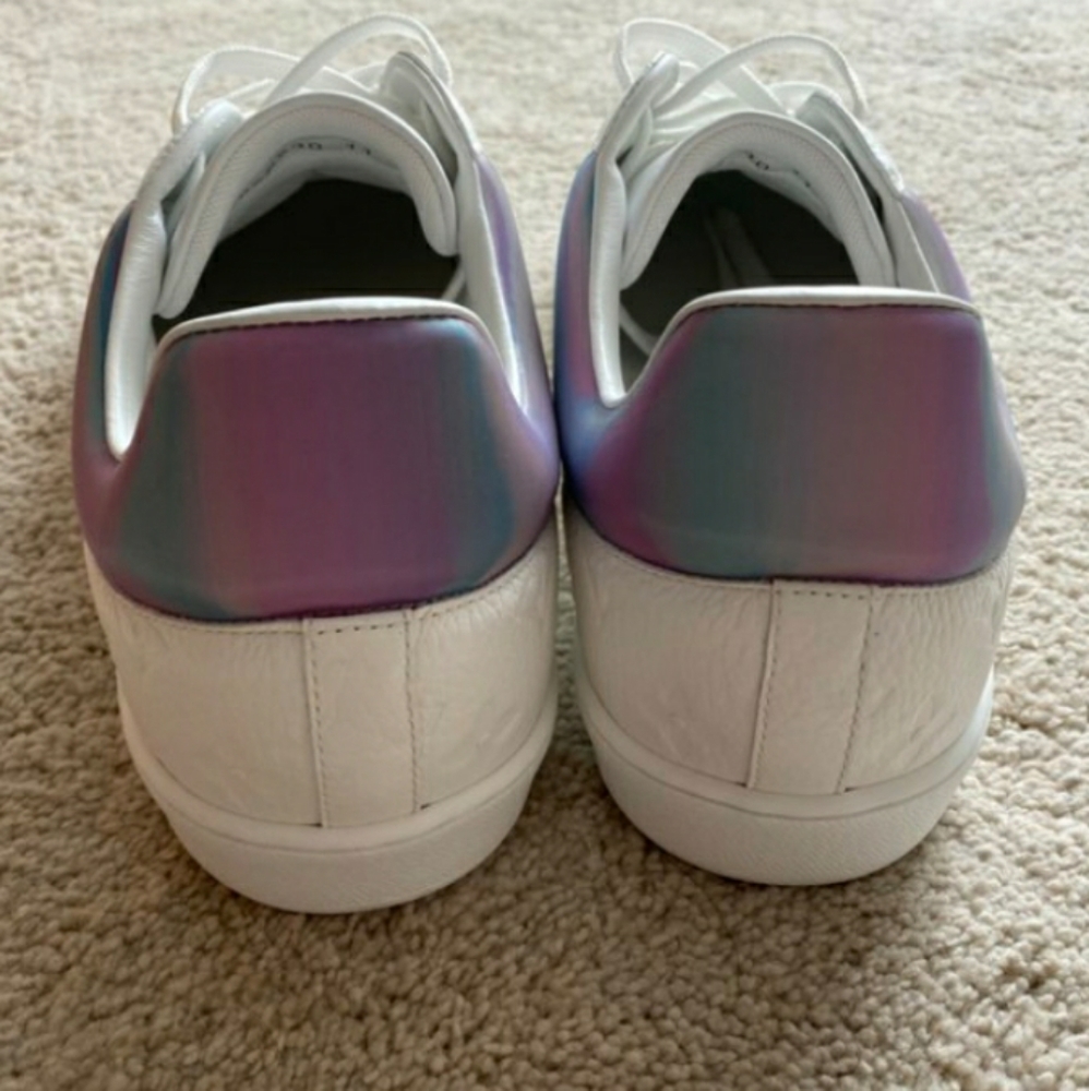 ❤SOLD❤ never worn Louis Vuitton White Sneaker - Picture 5 of 5